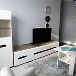 Daire Uroczy Apartament- *