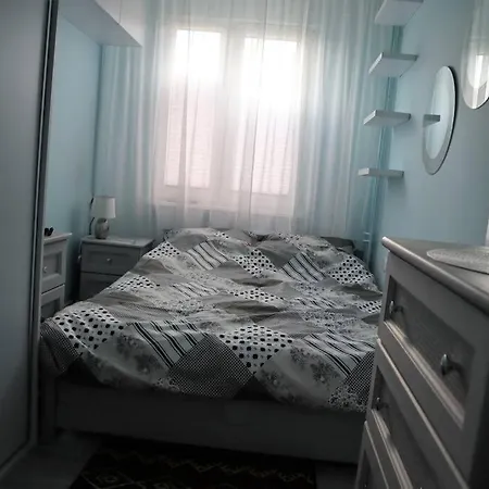 Uroczy Apartament- Daire Kolobrzeg